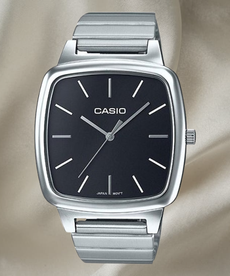 CASIO NOIR BOIT SIMPLE